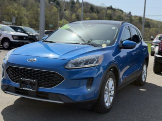 Used 2020 Ford Escape SE image 1