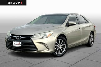 Used 2015 Toyota Camry XLE image 1