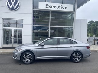 New 2025 Volkswagen Jetta SEL image 1