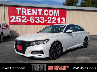 Used 2018 Honda Accord Sport image 1