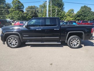 Used 2017 GMC Sierra 1500 Denali image 1