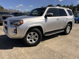 Used 2015 Toyota 4Runner SR5 image 1