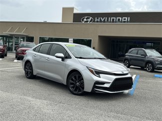 Used 2024 Toyota Corolla SE image 1