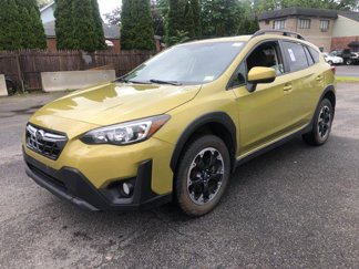 Used 2021 Subaru Crosstrek 2.0i Premium w/ Moonroof Package image 1