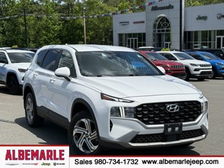 Used 2023 Hyundai Santa Fe SE image 1