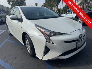 Used 2016 Toyota Prius Two image 1