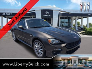 Used 2017 FIAT 124 Spider Lusso image 1