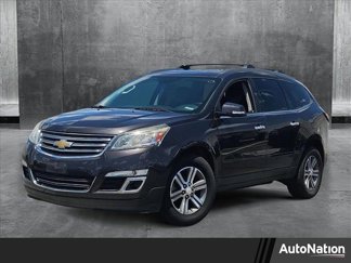 Used 2015 Chevrolet Traverse LT image 1