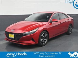 Used 2023 Hyundai Elantra SEL w/ Convenience Package image 1