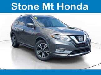 Used 2017 Nissan Rogue SL image 1