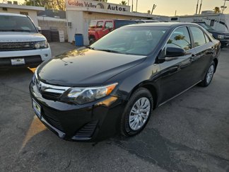Used 2013 Toyota Camry L image 1