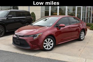 Used 2022 Toyota Corolla LE image 1