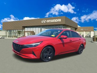 Certified 2021 Hyundai Elantra SEL image 1