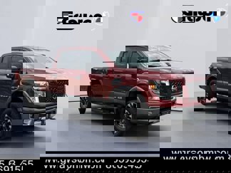 Used 2016 Nissan Titan PRO-4X image 1