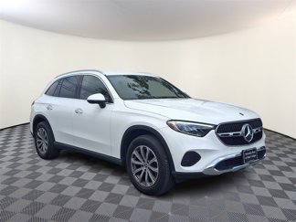 Used 2024 Mercedes-Benz GLC 300 4MATIC image 1