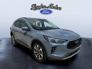 Certified 2023 Ford Escape Platinum image 1