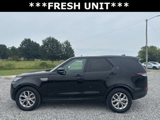 Used 2020 Land Rover Discovery SE image 1
