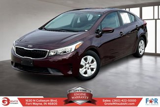 Used 2017 Kia Forte LX image 1