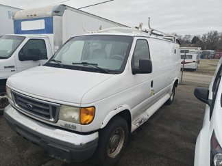 Used 2005 Ford E-250 and Econoline 250 image 1