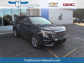 Used 2022 GMC Terrain SLT w/ Infotainment Package II image 1