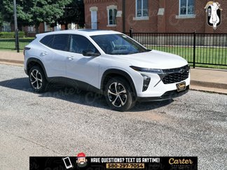 New 2025 Chevrolet Trax RS w/ Sunroof Package image 1