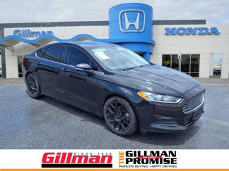 Used 2015 Ford Fusion SE image 1
