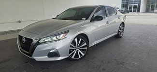 Used 2020 Nissan Altima 2.5 SR image 1