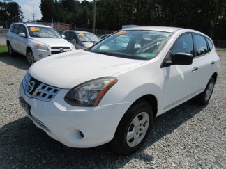 Used 2014 Nissan Rogue S image 1