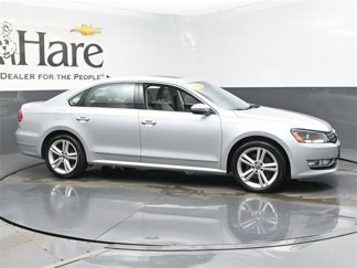Used 2012 Volkswagen Passat TDI SEL Premium image 1