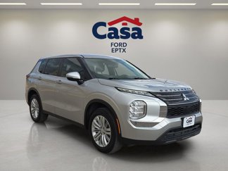 Used 2023 Mitsubishi Outlander ES image 1