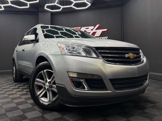 Used 2015 Chevrolet Traverse LT image 1