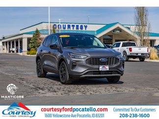 Used 2024 Ford Escape Active image 1