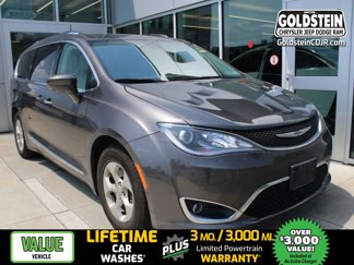Used 2017 Chrysler Pacifica Touring-L Plus w/ Advanced Safetytec Group image 1
