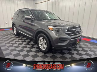 Used 2020 Ford Explorer XLT image 1