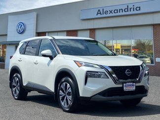 Used 2022 Nissan Rogue SV image 1