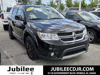 Used 2019 Dodge Journey SE image 1