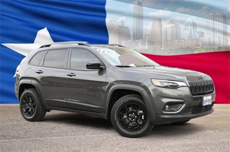 Used 2022 Jeep Cherokee Latitude image 1