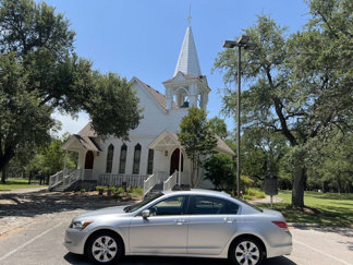 Used 2010 Honda Accord EX-L image 1