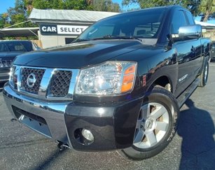 Used 2005 Nissan Titan LE image 1