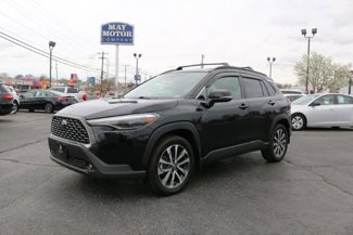 Used 2023 Toyota Corolla Cross XLE image 1