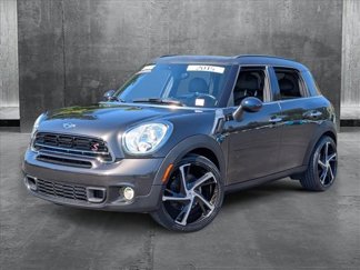 Used 2015 MINI Cooper Countryman S image 1