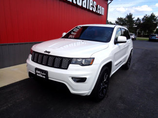 Used 2018 Jeep Grand Cherokee Altitude image 1