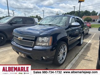 Used 2008 Chevrolet Tahoe LTZ w/ LTZ Preferred Equipment Group image 1