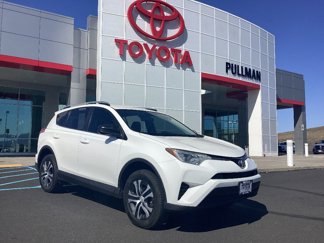 Used 2016 Toyota RAV4 LE image 1