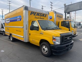 Used 2022 Ford E-350 and Econoline 350 Super Duty image 1