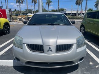 Used 2006 Mitsubishi Galant DE image 1