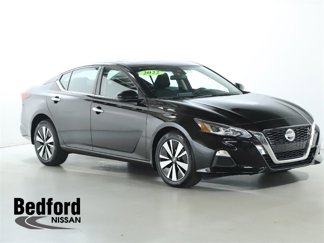 Certified 2022 Nissan Altima 2.5 SV w/ SV Premium Package image 1