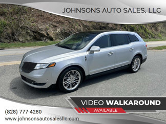 Used 2013 Lincoln MKT AWD image 1