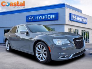 Used 2019 Chrysler 300 Limited w/ Safetytec Plus Group image 1