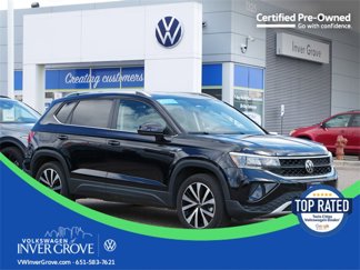 Certified 2022 Volkswagen Taos SE w/ Panoramic Sunroof Package image 1